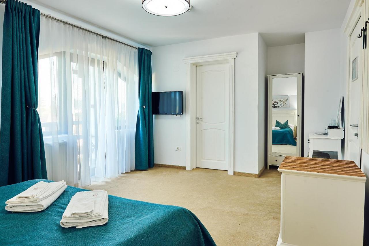 Boutique Hotel Casa Medievala Curtea De Arges Exterior photo