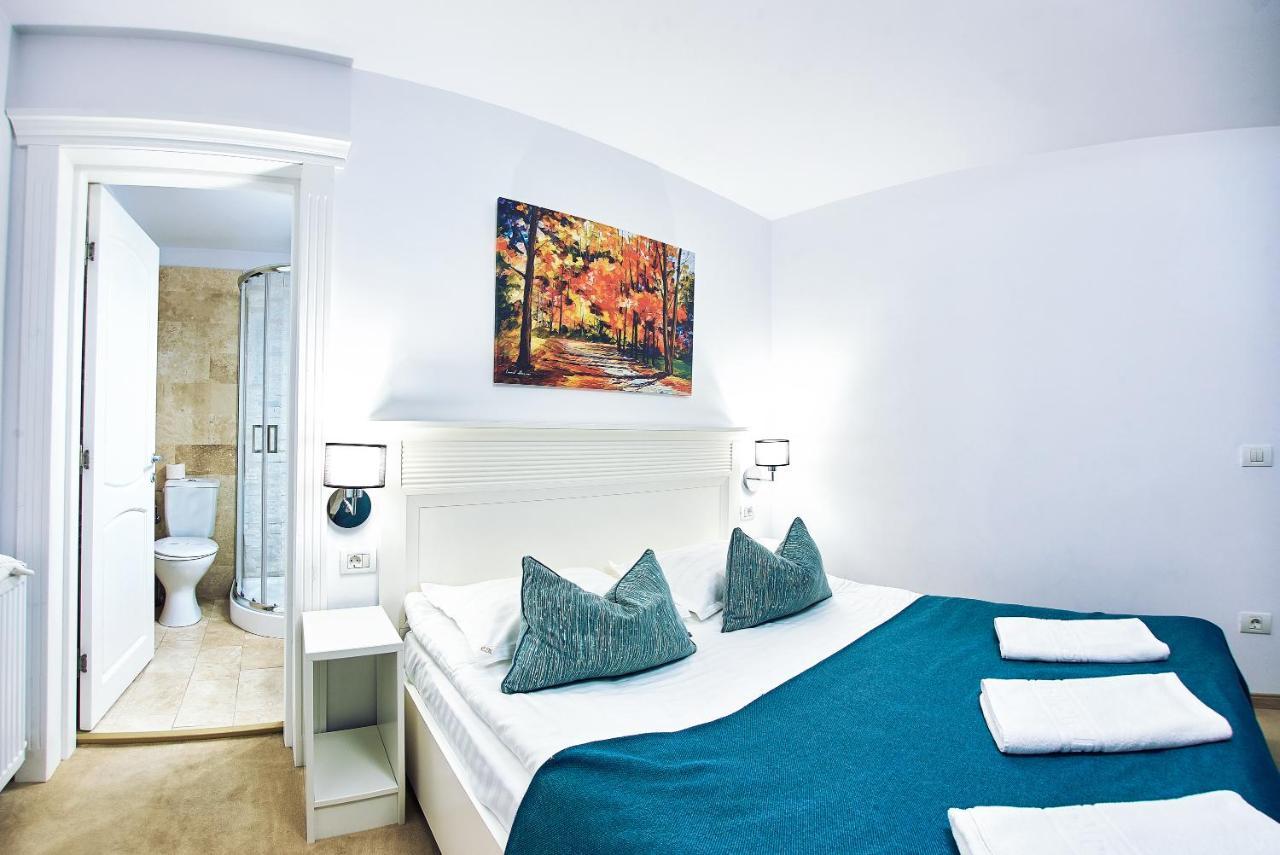 Boutique Hotel Casa Medievala Curtea De Arges Exterior photo
